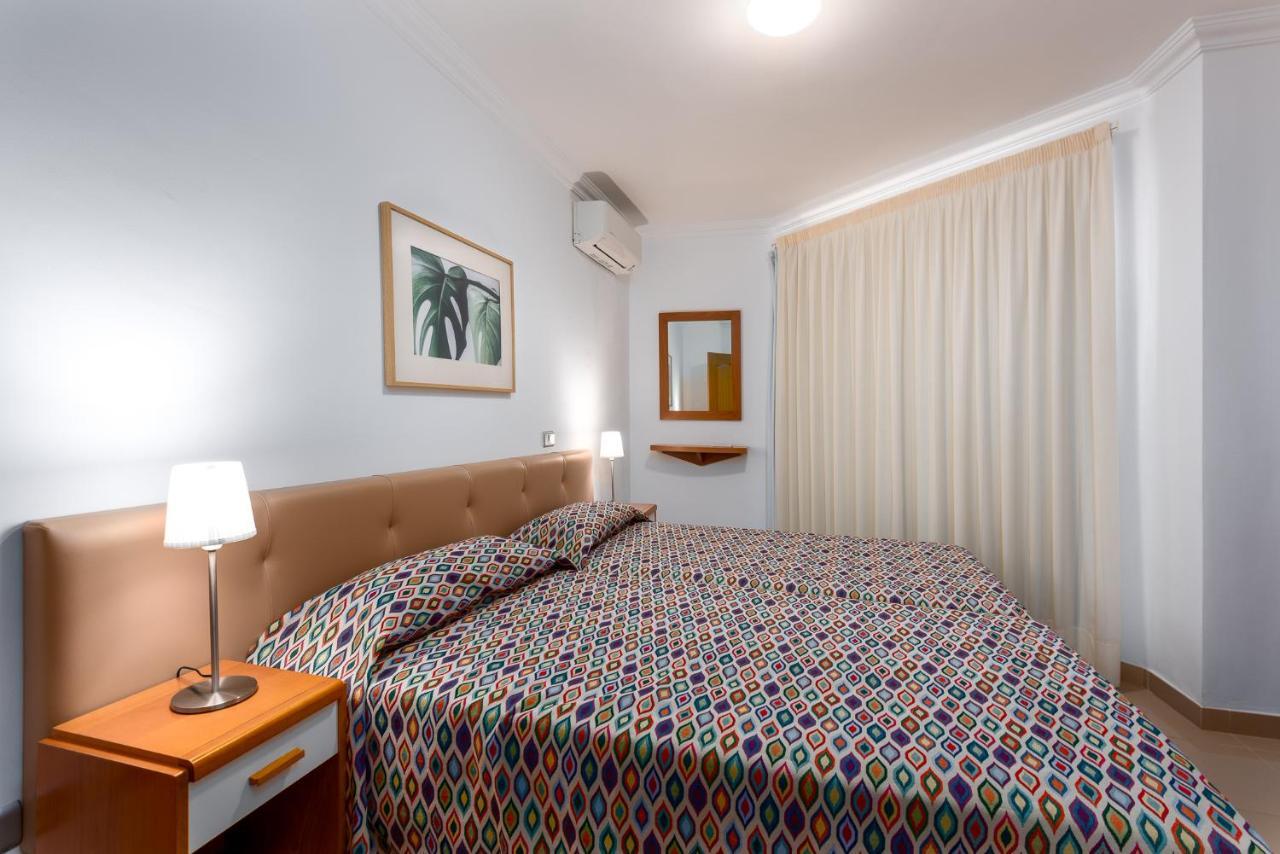 Edificio Playa Apartment Puerto De Mogan Exterior photo